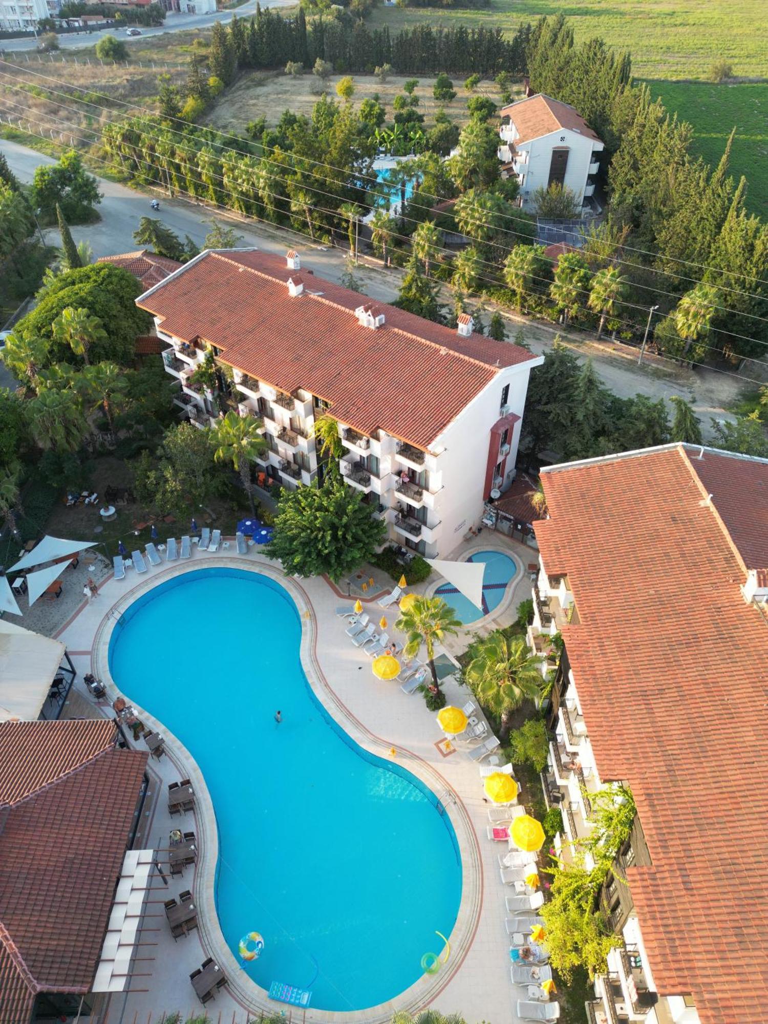 Lemas Suite Hotel Side Exterior foto